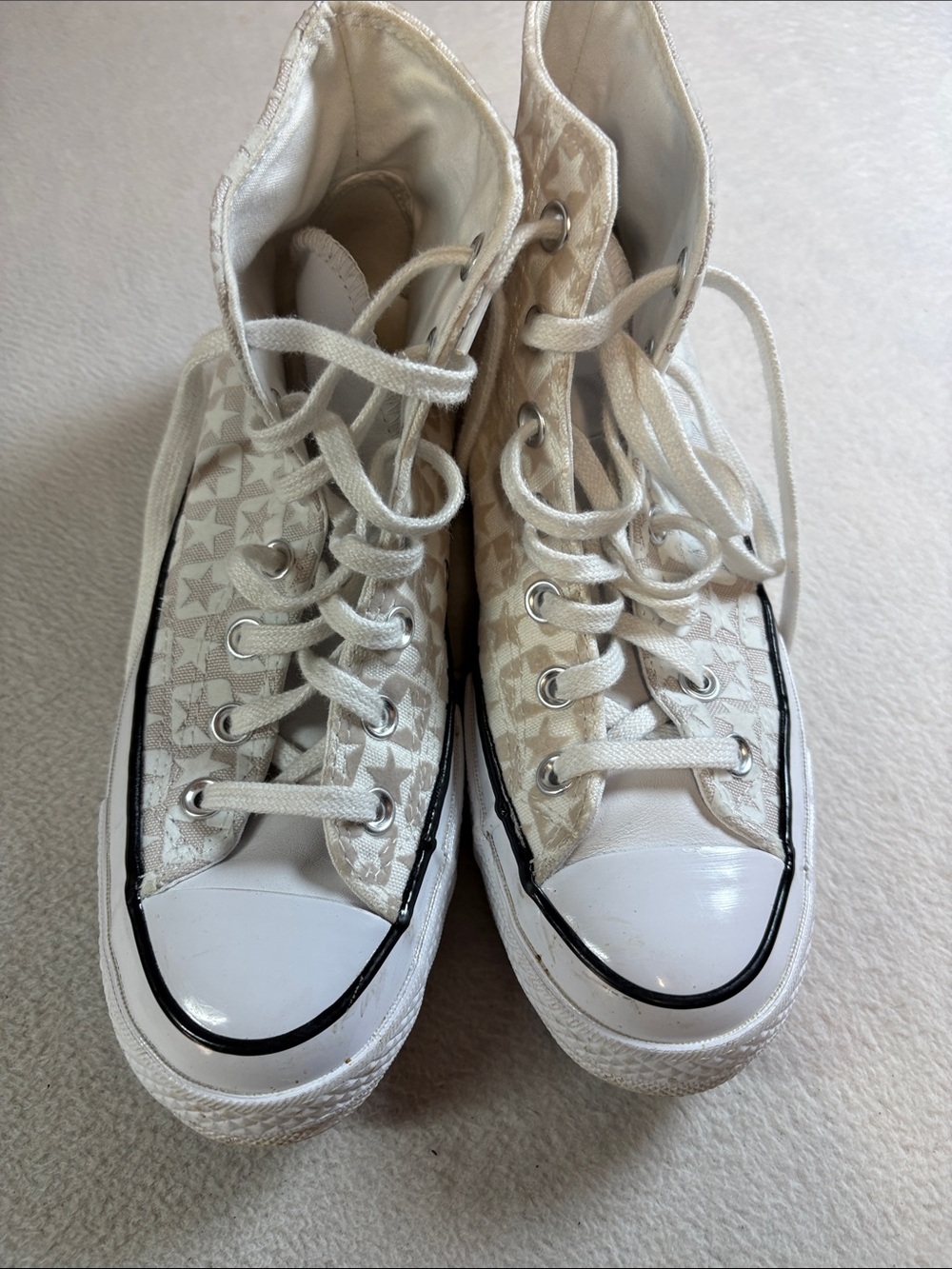 Converse High-Top Sneakers in Off-White Star Pattern